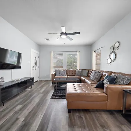 Cozy Sa Home Nr Dt, River Walk, Alamo Yard Bbq San Antonio Exterior photo